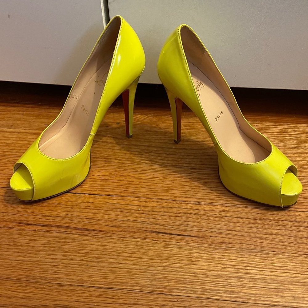 Christian Louboutin Hyper Prive Patent